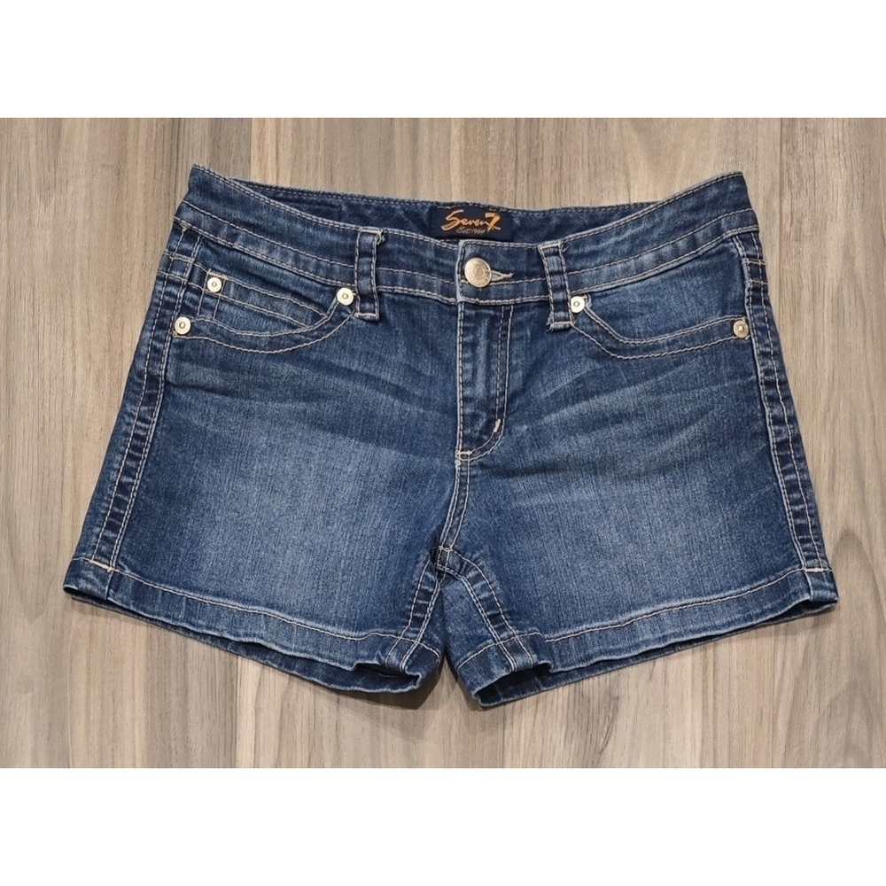 Seven 7 Women's Blue Denim Shorts Size 6